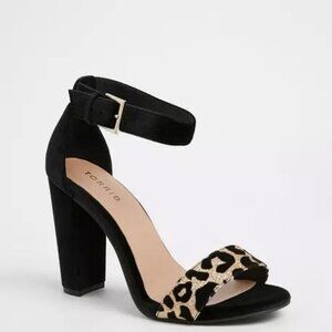 Torrid Pumps/Heels Black and Gold Leopard Suede Size 9W